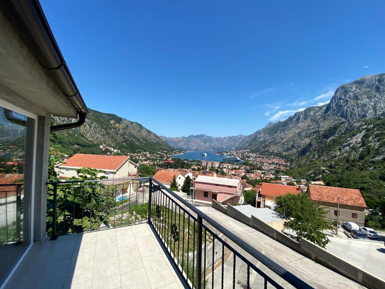 Apartments Marko Maros Kotor Oda fotoğraf