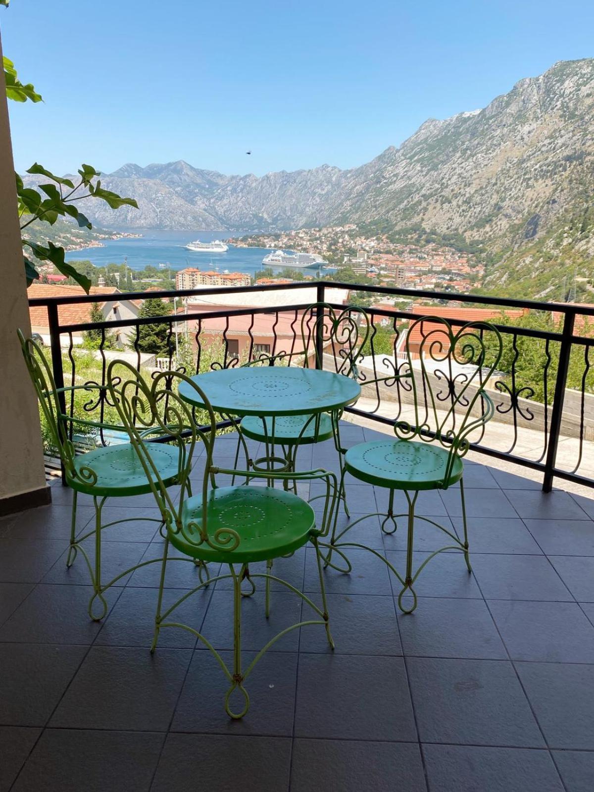 Apartments Marko Maros Kotor Oda fotoğraf